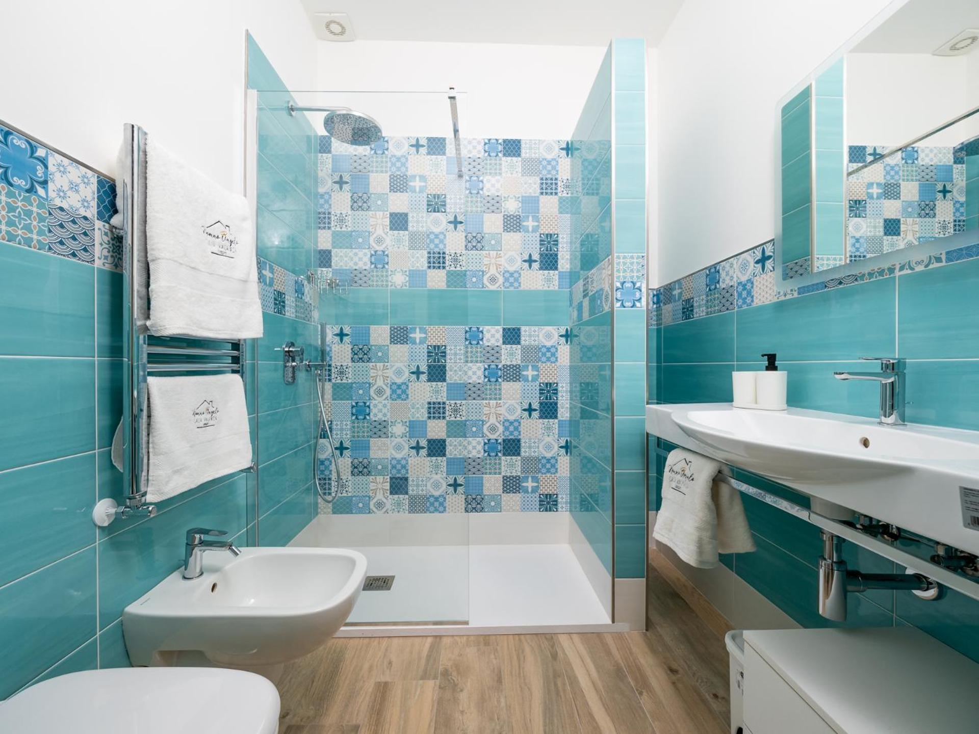 Nonno Angelo - 4 Bedrooms With Free Parking & Seaview Balcony Appartement